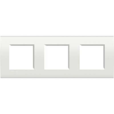 Plaque de recouvrement 3x2 modules entraxe 71mm blanc Living Light Bticino