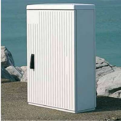 Armoire de trottoir EH3/AP-1 montée avec panneaux anti-affichage L=785 x P=320 x H=875mm ABB-Vynckier