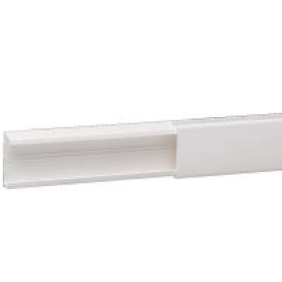 Moulure blanche RAL 9010 avec couvercle  32x12.5 x L=2100mm DLP Legrand