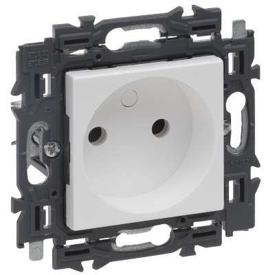 Prise de courant simple standard 2P (sans terre) 16A/250V bornes auto support à griffes Valena Next blanc Legrand