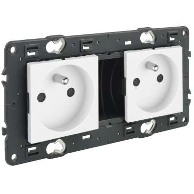 Prise de courant double standard 2P+T 16A/250V bornes auto support à vis Valena Next blanc Legrand